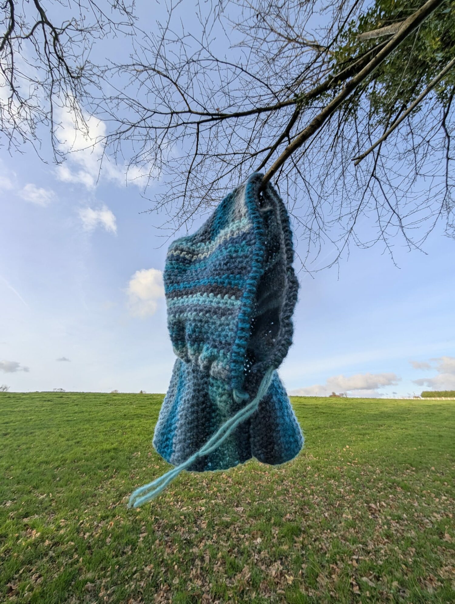 cagoule en crochet faite à la main